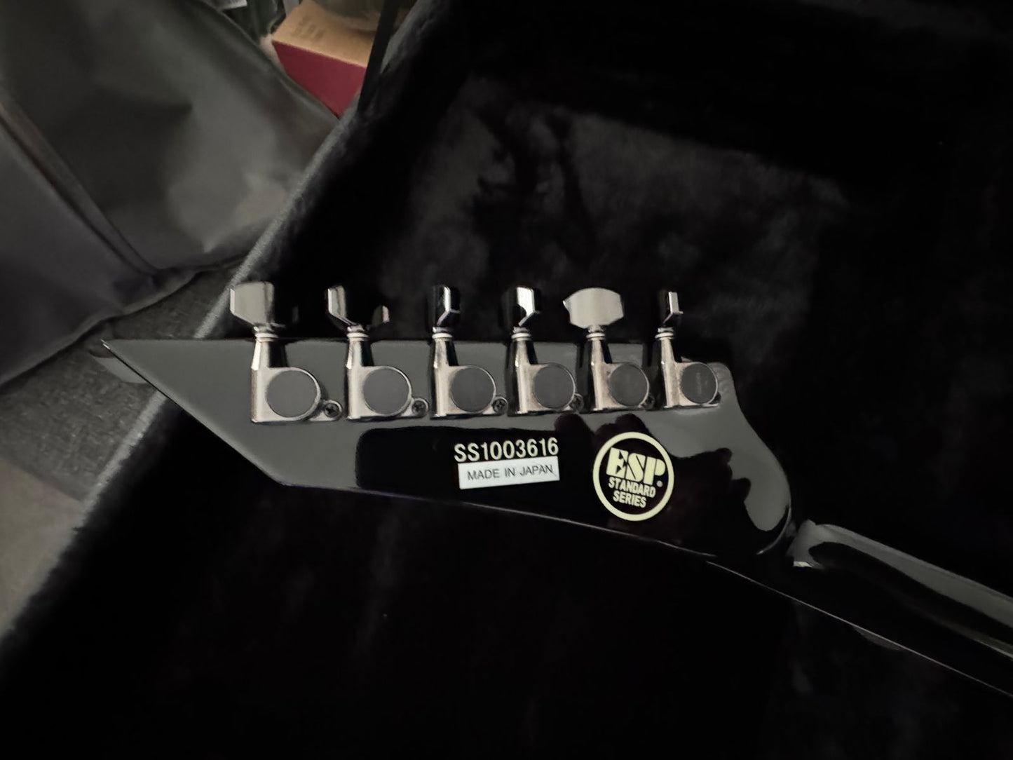 ESP V-II Standard Flying V