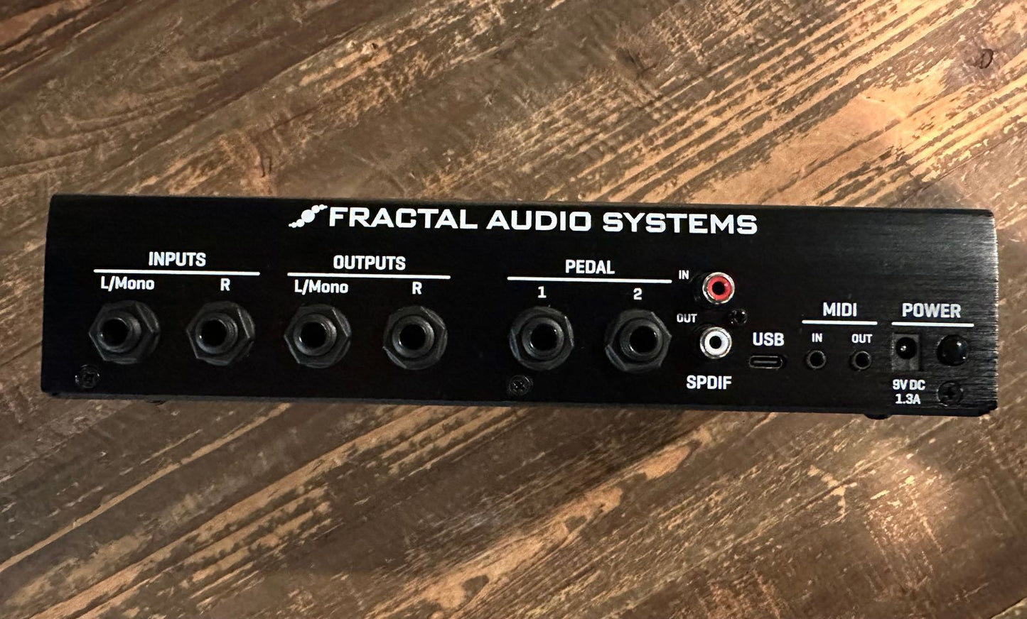 Fractal Audio VP4 Virtual Pedalboard 2024 - Present - Black