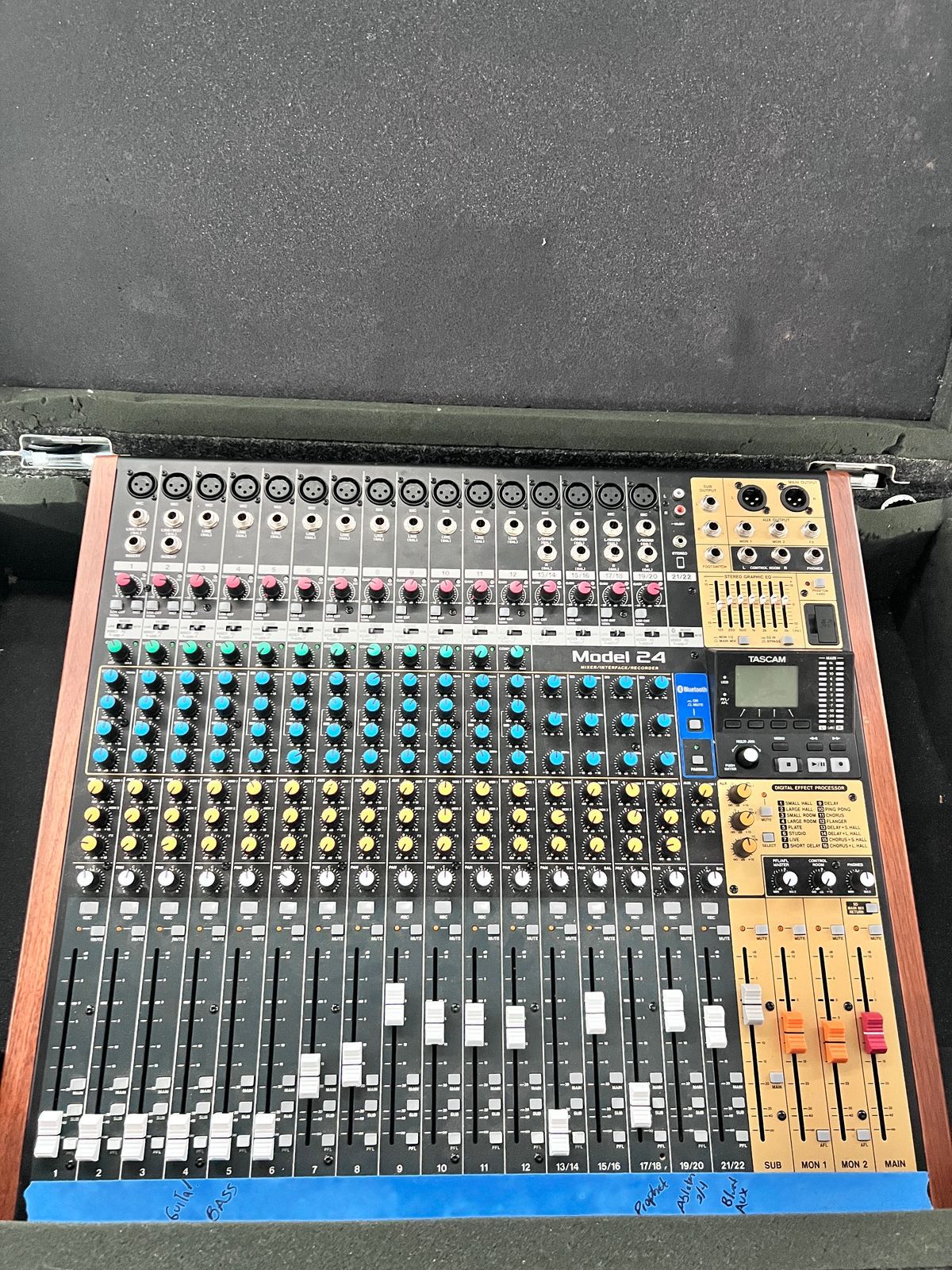 TASCAM 24