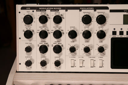 Moog Minimoog Voyager Performer Limited Edition Lunar Impact