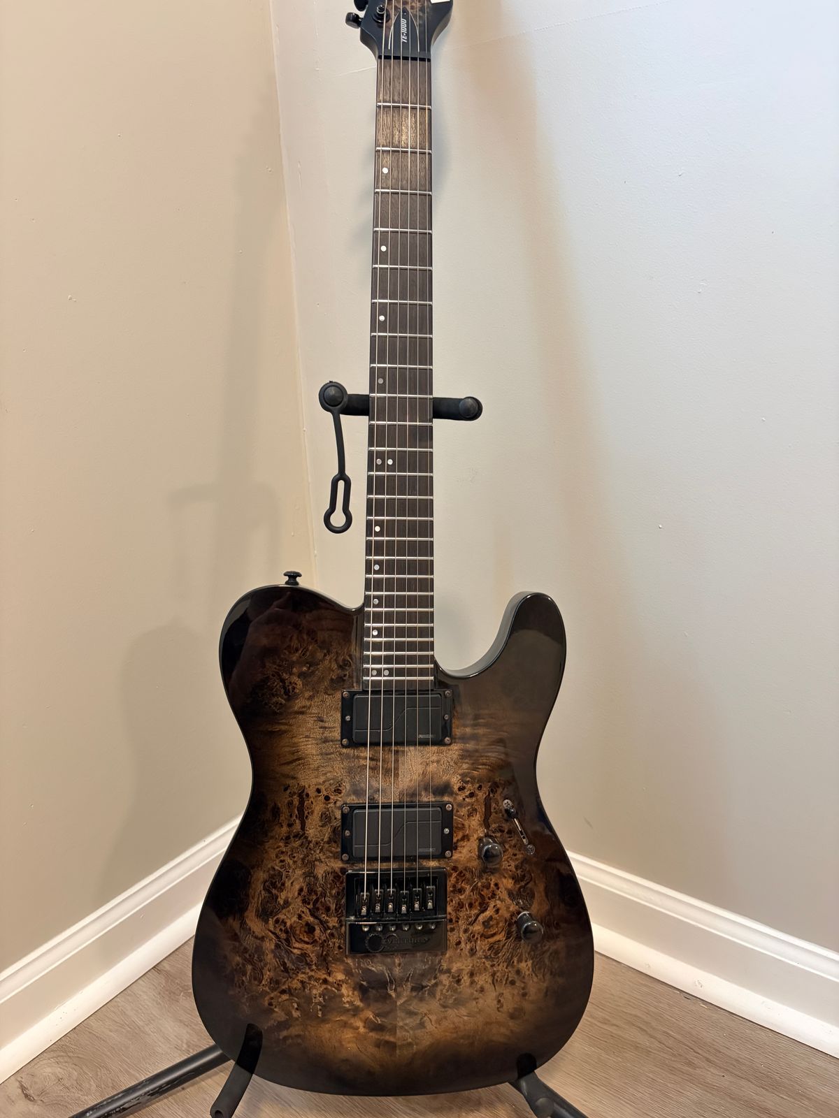 ESP LTD TE-1000 Evertune 2023 - Present - Charcoal Burst