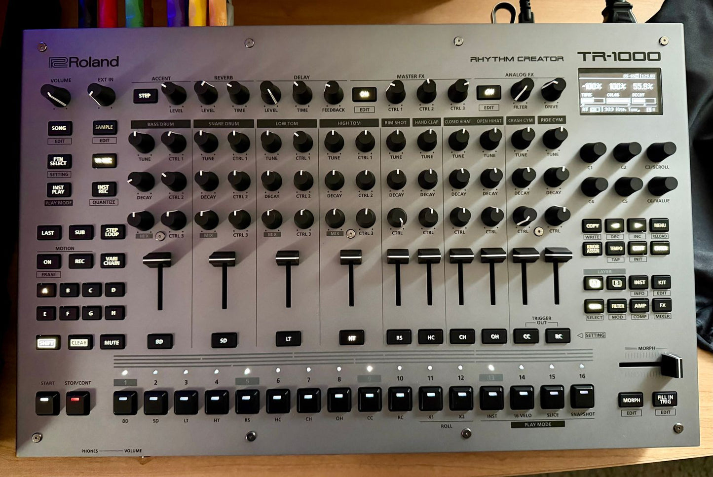 Roland TR-1000 Rhythm Creator 2025 w/Roland CB-B37 Case