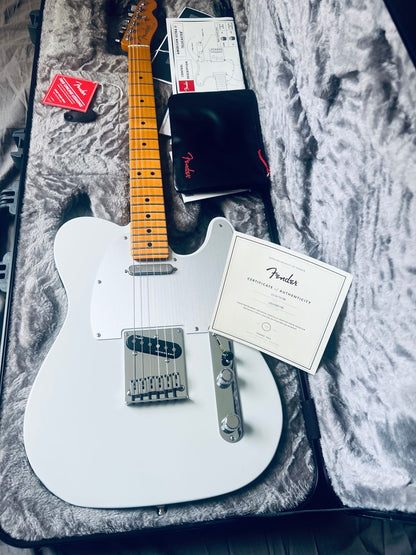 Fender American Ultra II Telecaster with Maple Fretboard 2024 - Present - Avalanche