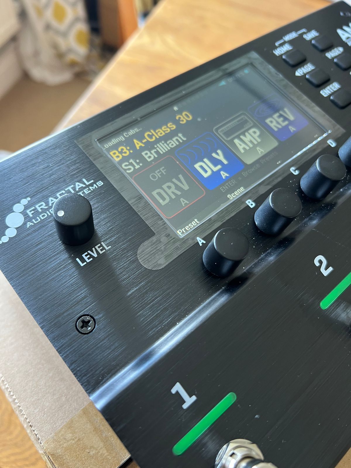Fractal Audio AM4 - Compact Amp Modeler & Multi-FX w/ Original box & paperwork