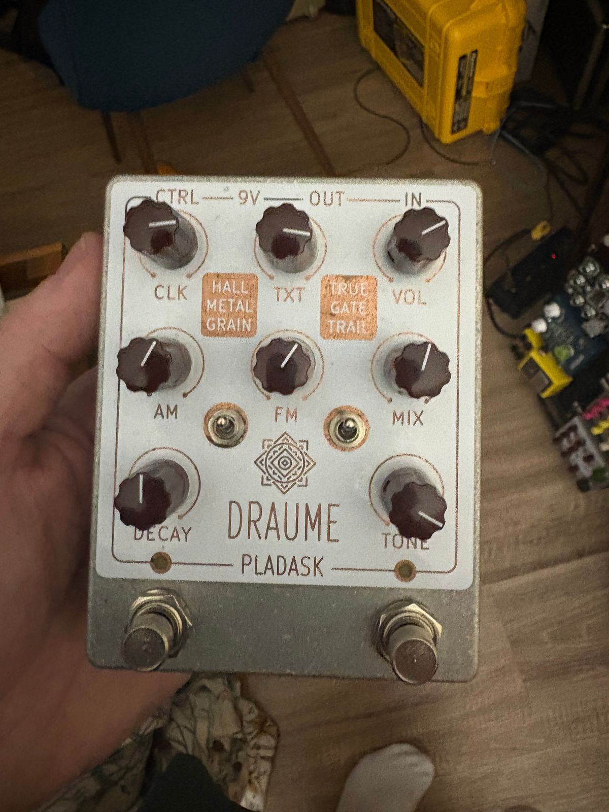 Pladask Elektrisk Draume V2 2020 - Present - White