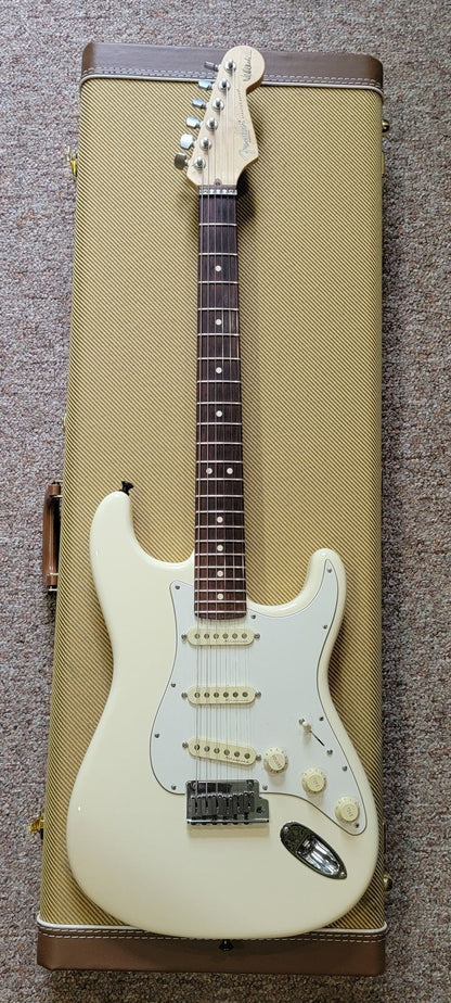 Fender Jeff Beck Stratocaster 2001-to present with Rosewood Fretboard