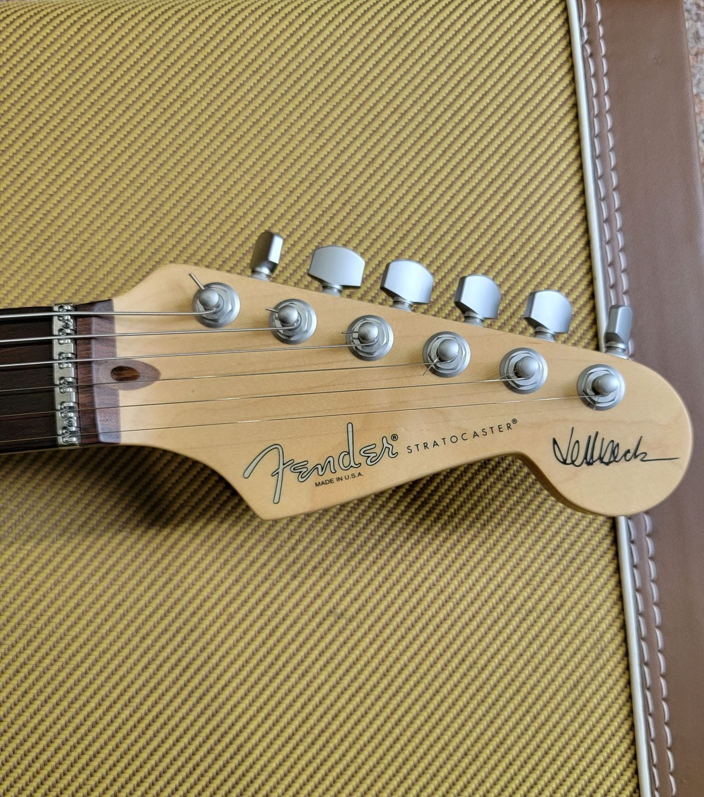 Fender Jeff Beck Stratocaster 2001-to present with Rosewood Fretboard