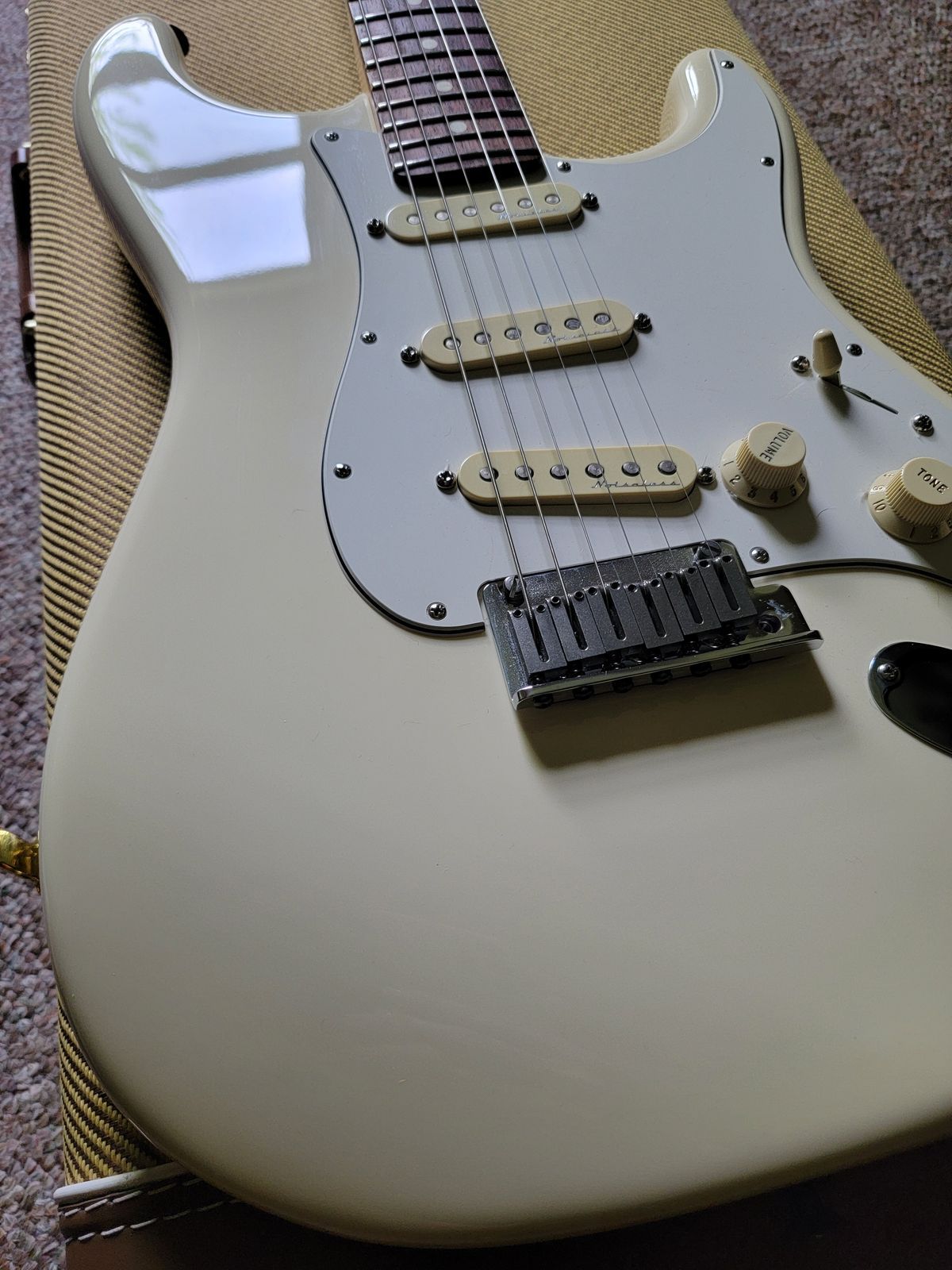 Fender Jeff Beck Stratocaster 2001-to present with Rosewood Fretboard