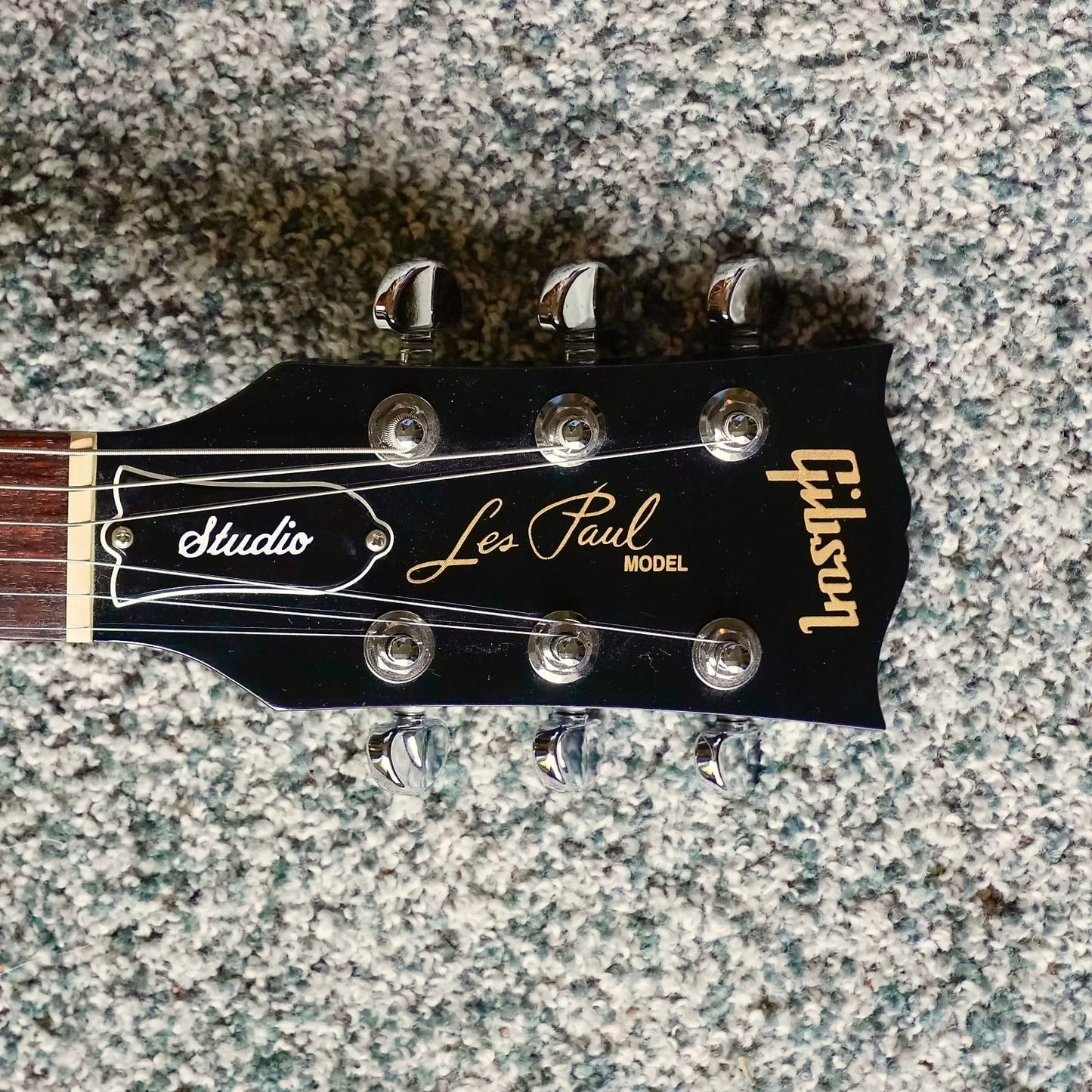 Gibson Les Paul Studio 2017 - Ebony - with Upgrades