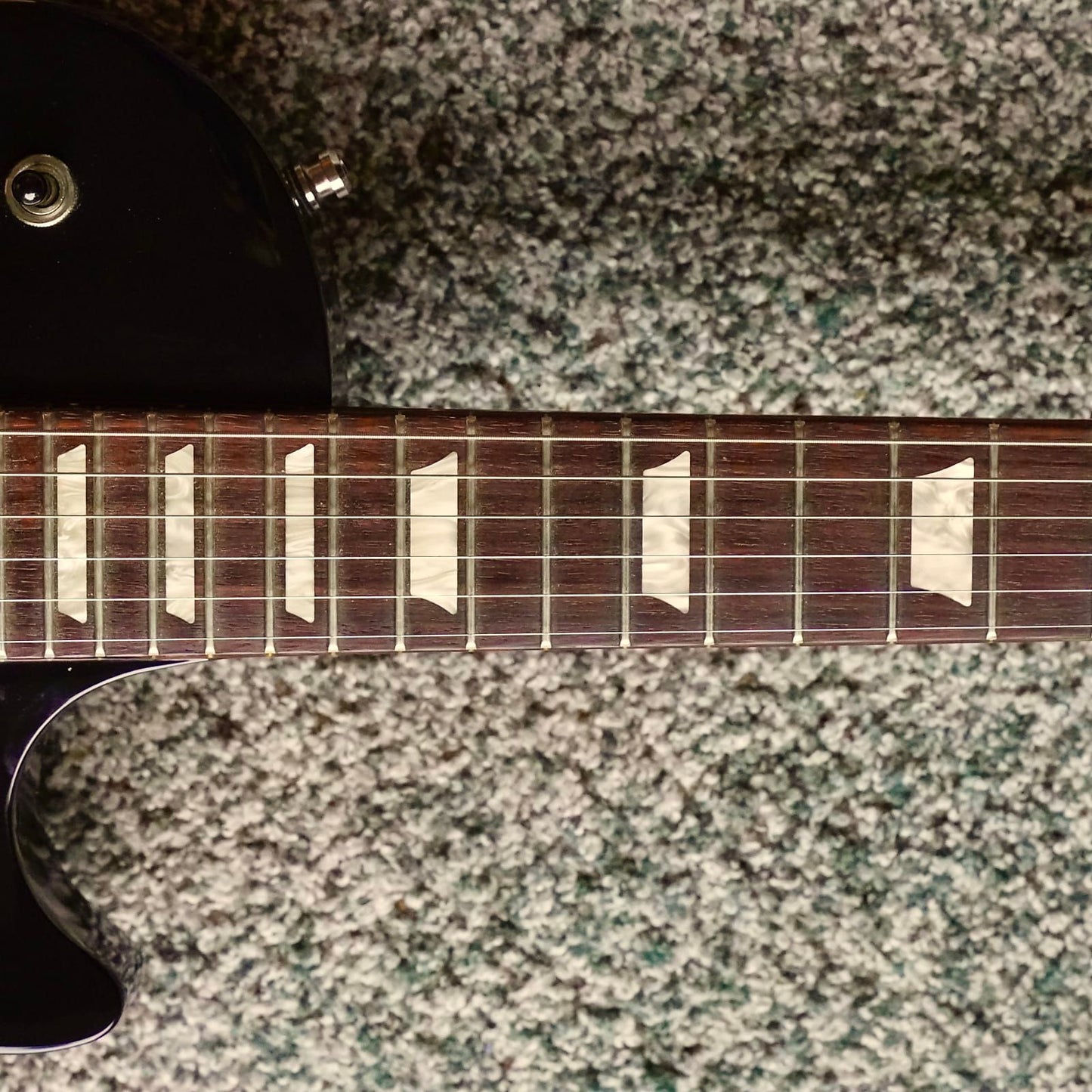 Gibson Les Paul Studio 2017 - Ebony - with Upgrades