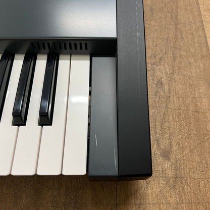 Roland JUNO X Synth; Serial No: Z5N1598 | Second Hand