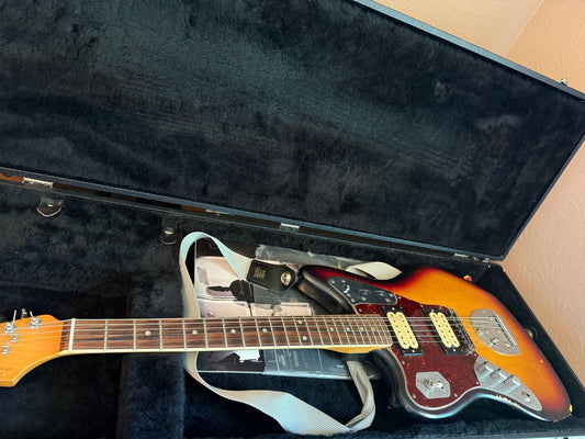 Fender Kurt Cobain Road Worn Jaguar Left-Handed 2012 - 2015 3-Color Sunburst