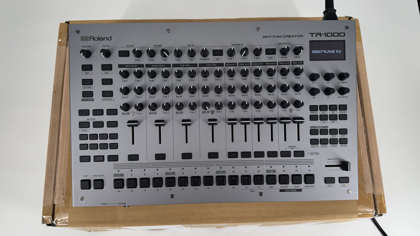 Roland TR-1000 Rhythm Creator