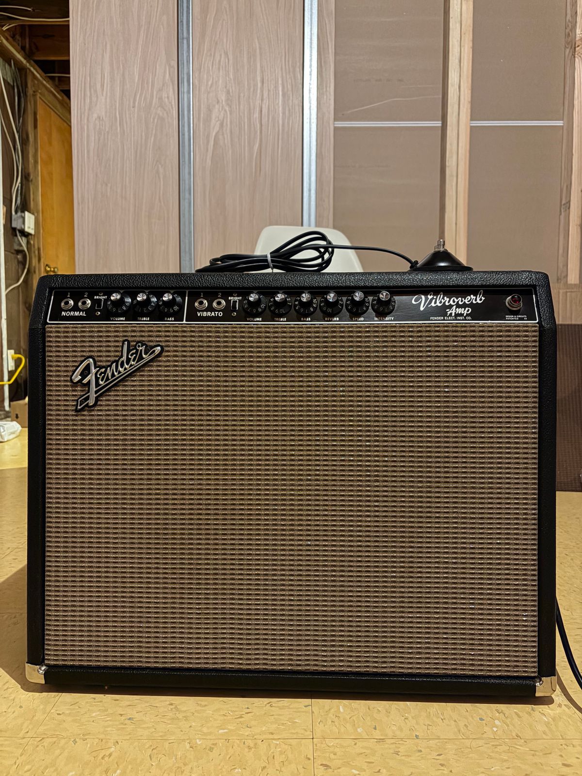 Fender Vibroverb Guitar Amplifier 1964 Black Panel