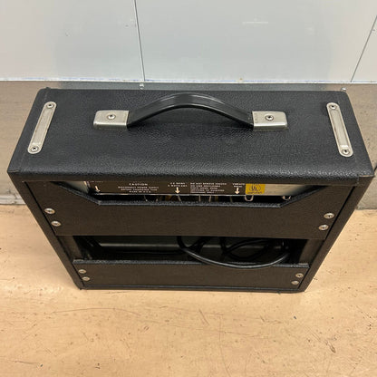 1974 Fender Vibro Champ 5-Watt 1x8 Tube Amplifier