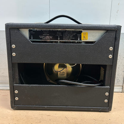 1974 Fender Vibro Champ 5-Watt 1x8 Tube Amplifier
