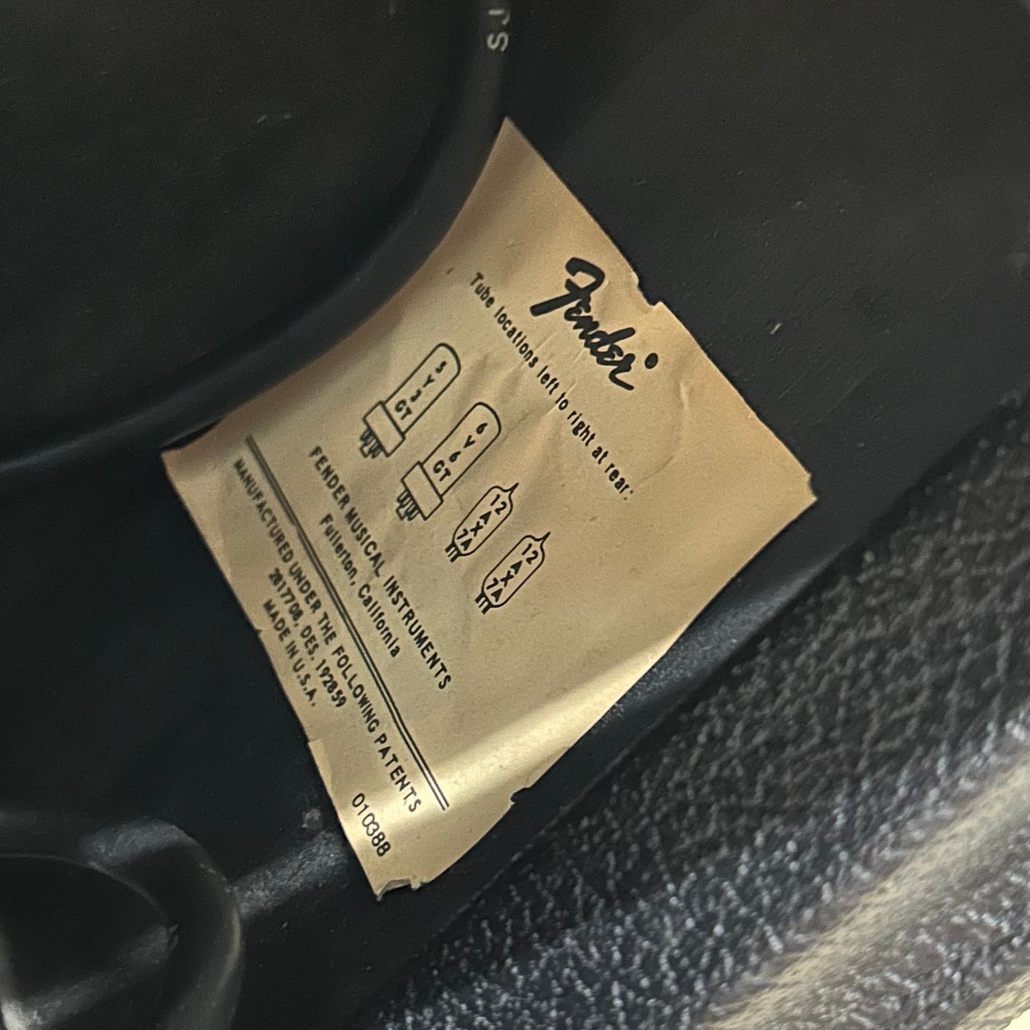 1974 Fender Vibro Champ 5-Watt 1x8 Tube Amplifier