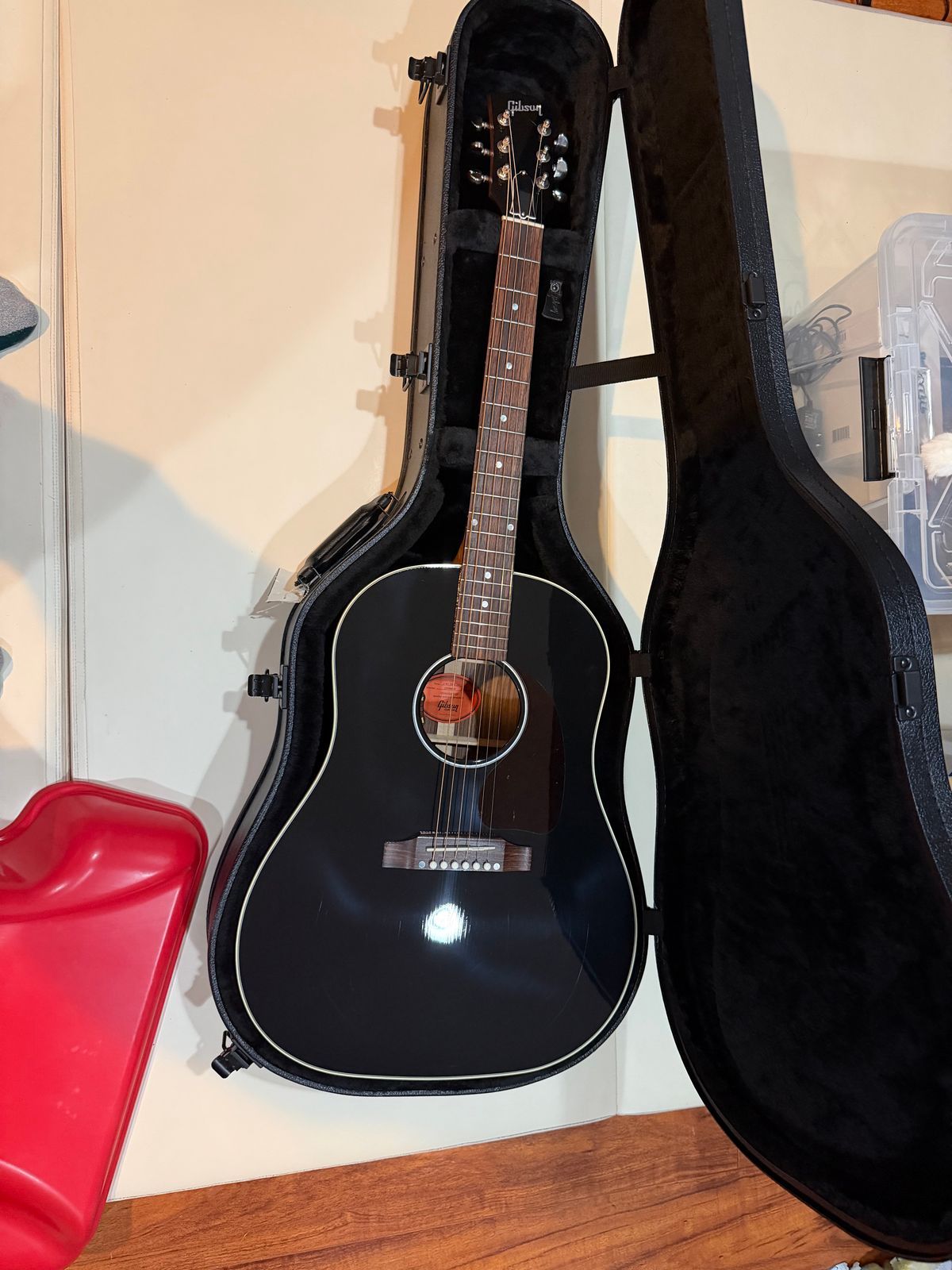 Gibson Custom Shop Special Order J-45 Standard