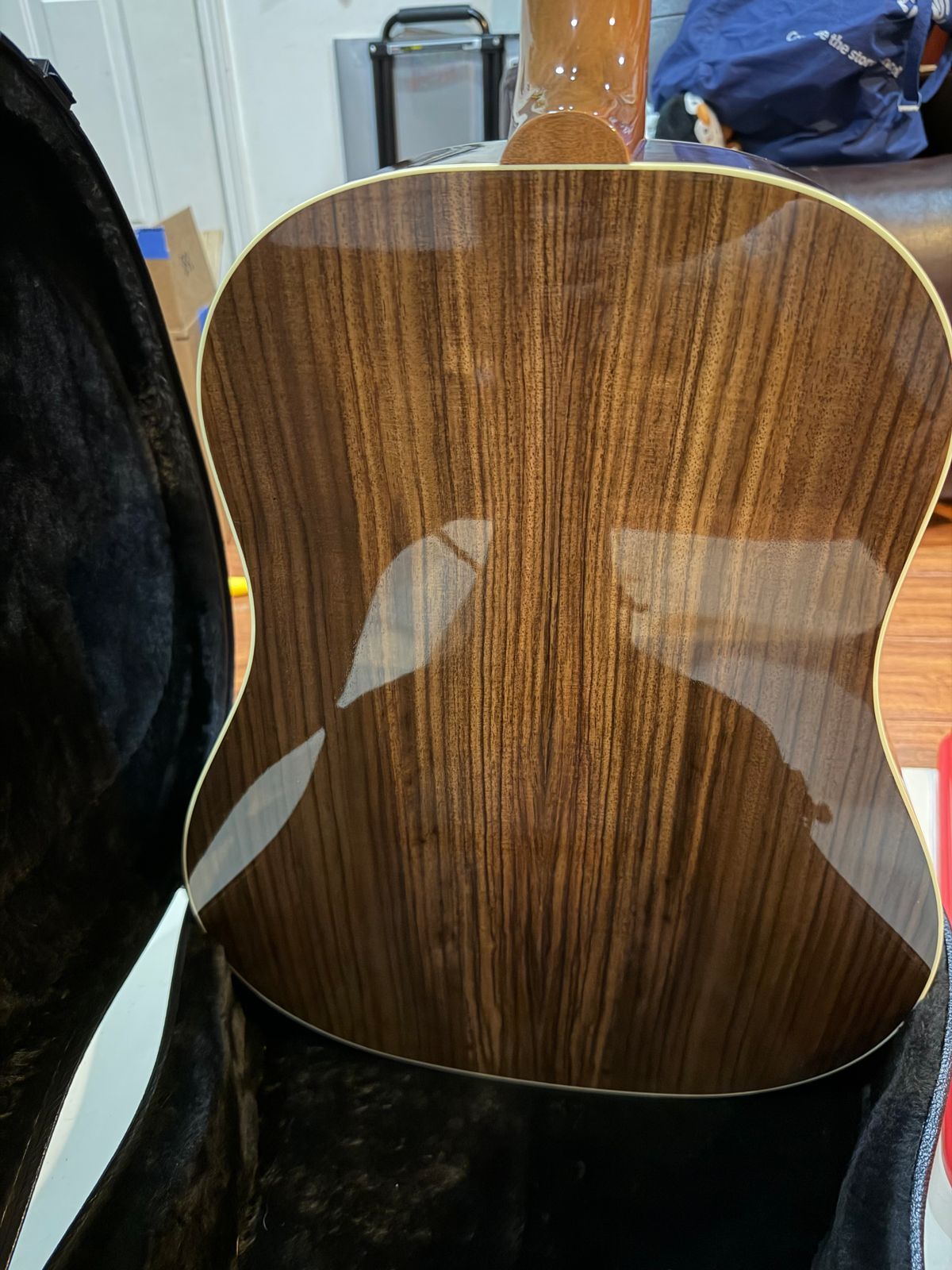 Gibson Custom Shop Special Order J-45 Standard