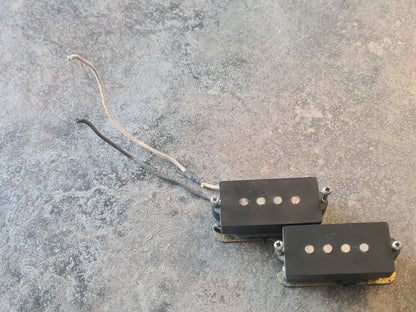 Vintage 1962 unmolested Fender Precision pickup black bobbins & cloth wired with base plate