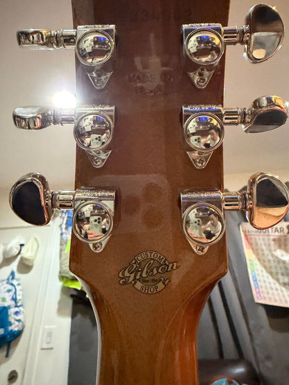 Gibson Custom Shop Special Order J-45 Standard