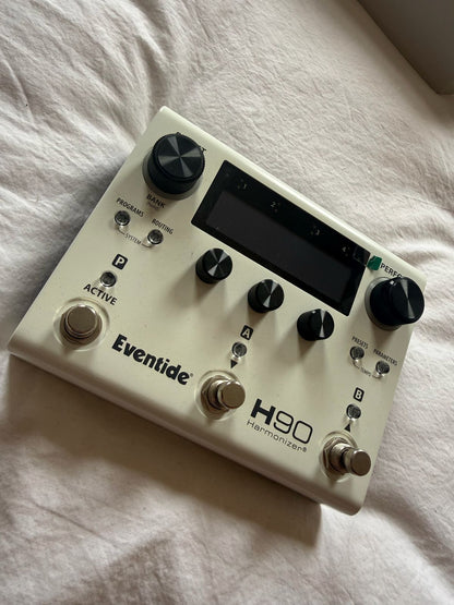 Eventide H90 Harmonizer 2025 White - GREAT CONDITION! Still has screen cover!