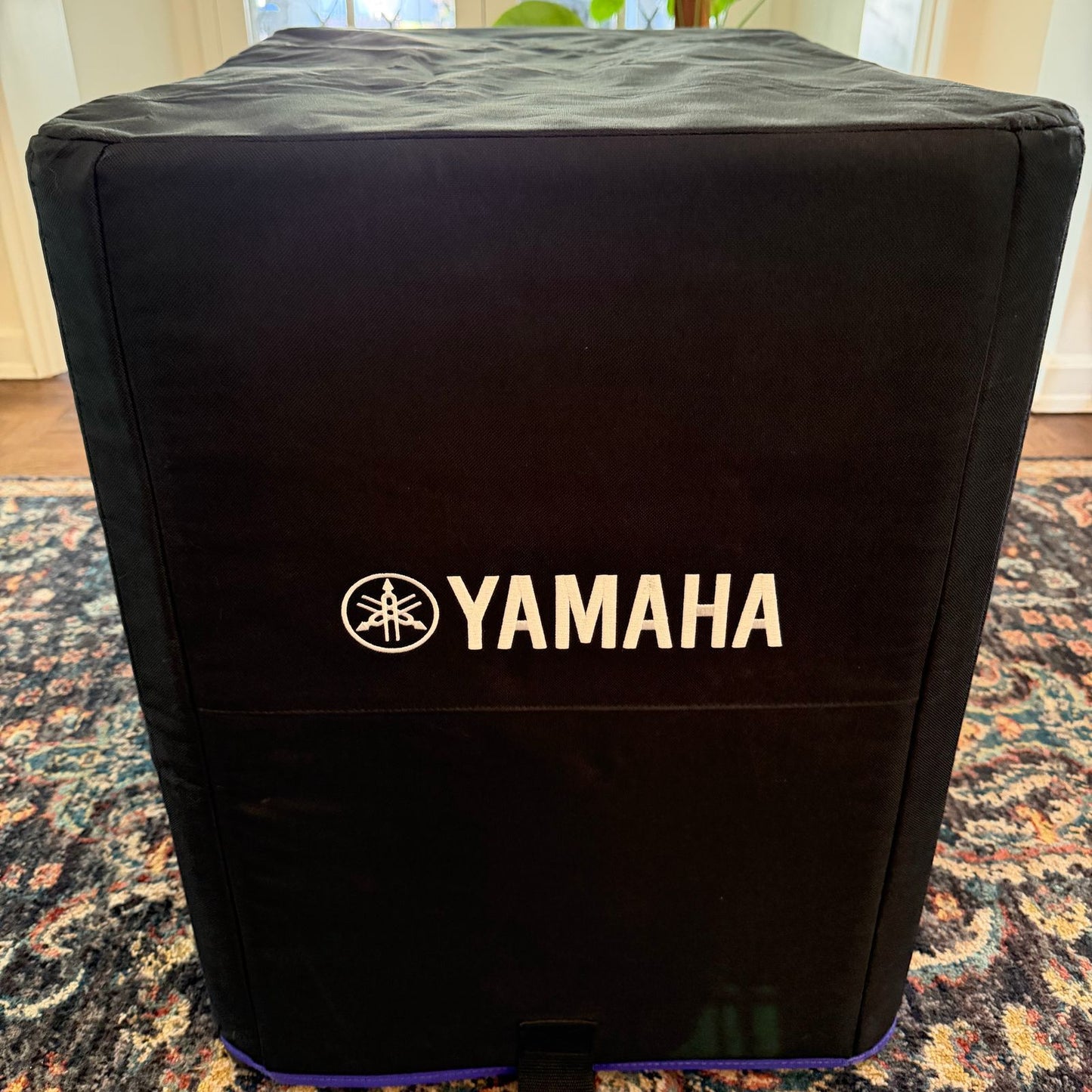 Yamaha DXS15 Powered Subwoofer 2010s - Black (Cover Included)