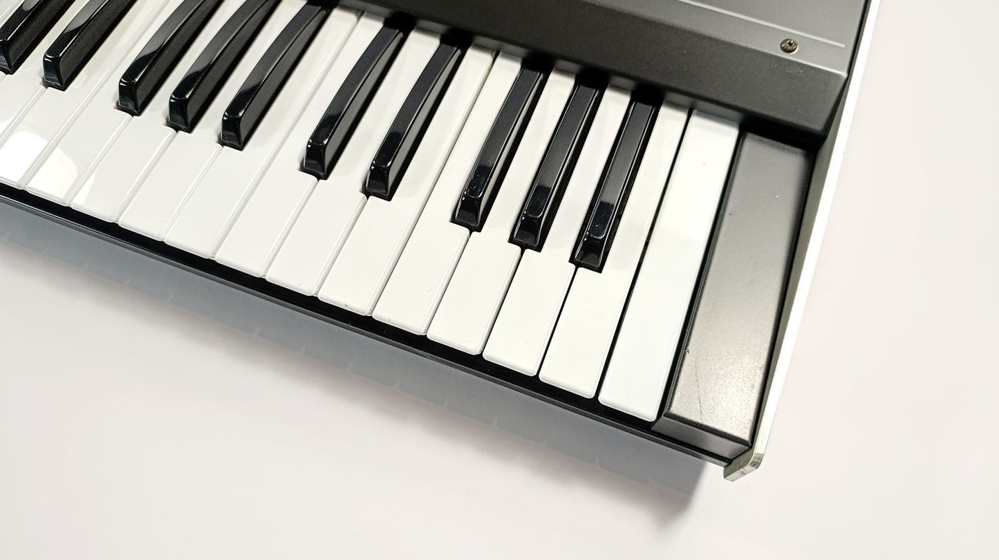 Roland Jupiter-8 61-Key Synthesizer 1981 - 1985 - Black