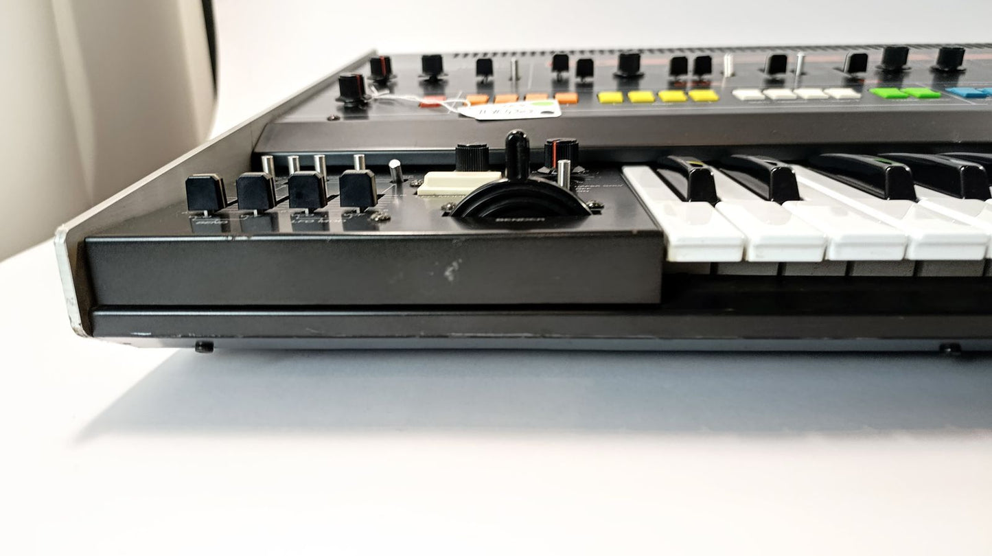 Roland Jupiter-8 61-Key Synthesizer 1981 - 1985 - Black