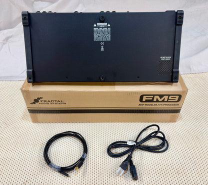 Fractal Audio FM9 Amp Modeler / FX Processor 2021 - 2023 - Black