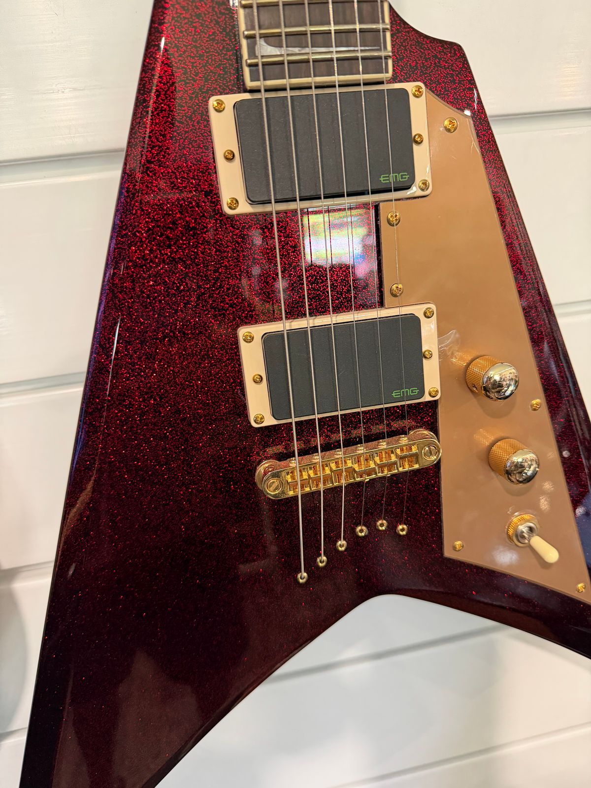 ESP LTD KH-V - Red Sparkle - Red Sparkle