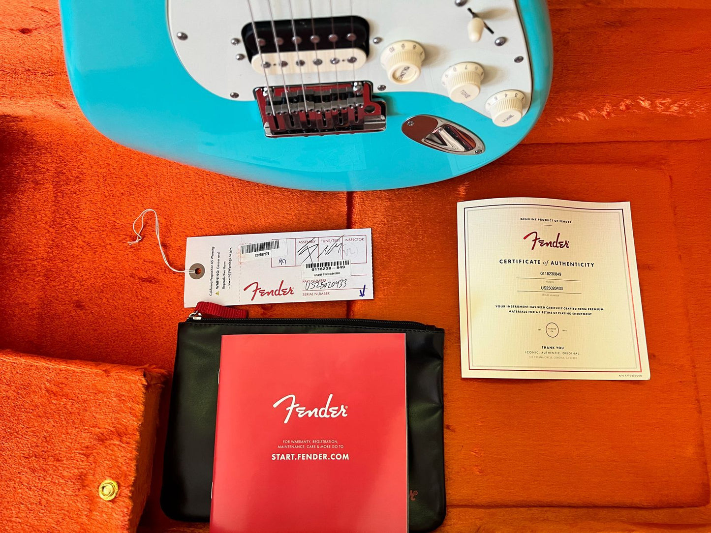 Fender American Ultra Luxe Vintage '60s Stratocaster HSS 2025 - Sea Foam Green (7.8 pounds)