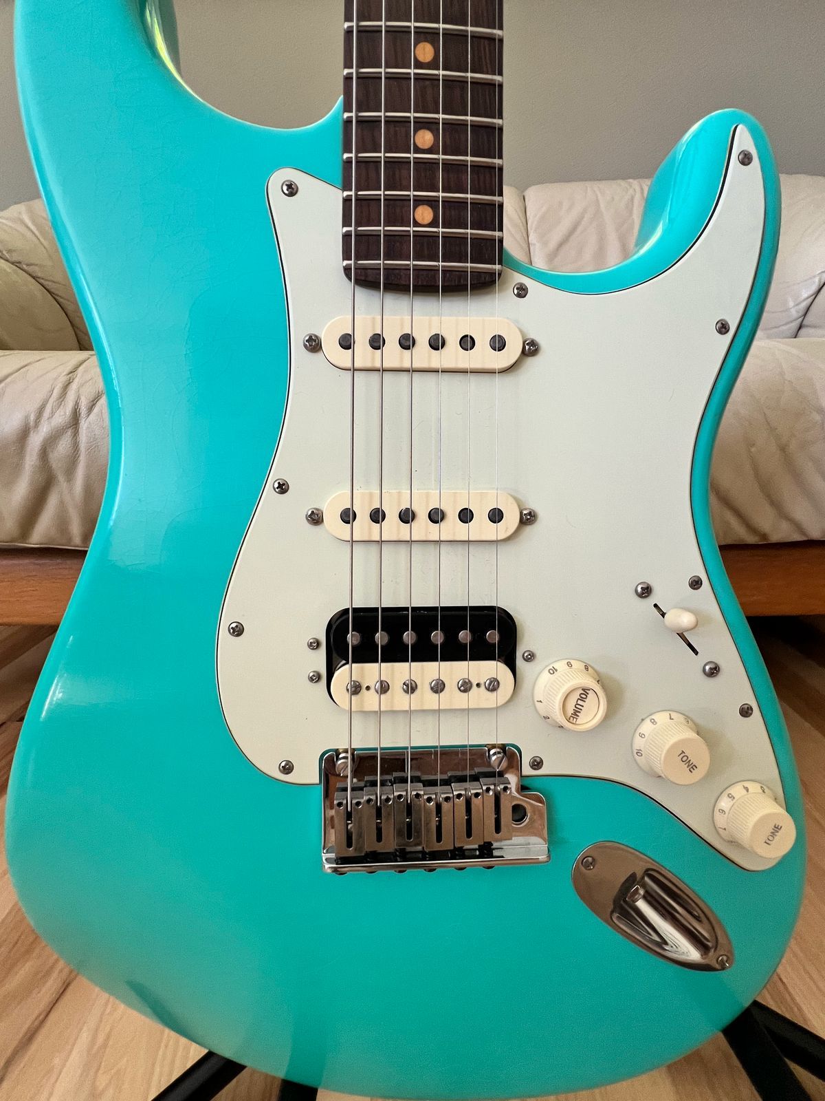 Fender American Ultra Luxe Vintage '60s Stratocaster HSS 2025 - Sea Foam Green (7.8 pounds)