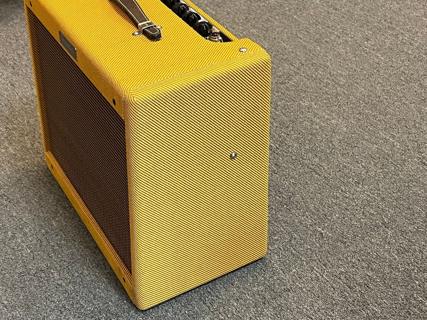 Fender Blues Junior LTD 75th anniversary 15 watt Tube Guitar Amplifier 2022 - Lacquered Tweed