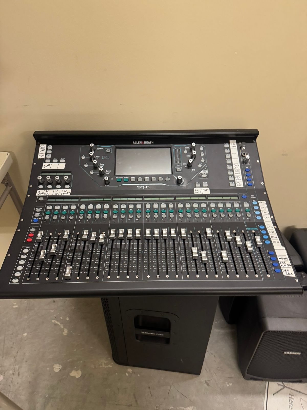 Allen & Heath SQ-6 48-Channel Digital Mixer — Church Upgrade Sale