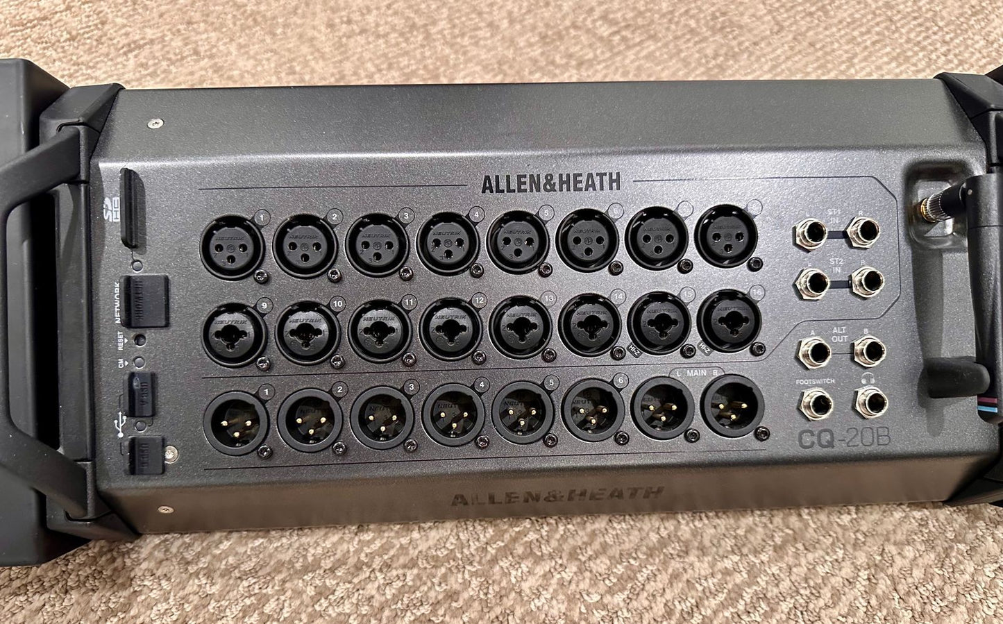 Allen & Heath CQ-20B 16-Channel Rackmount Digital Mixer