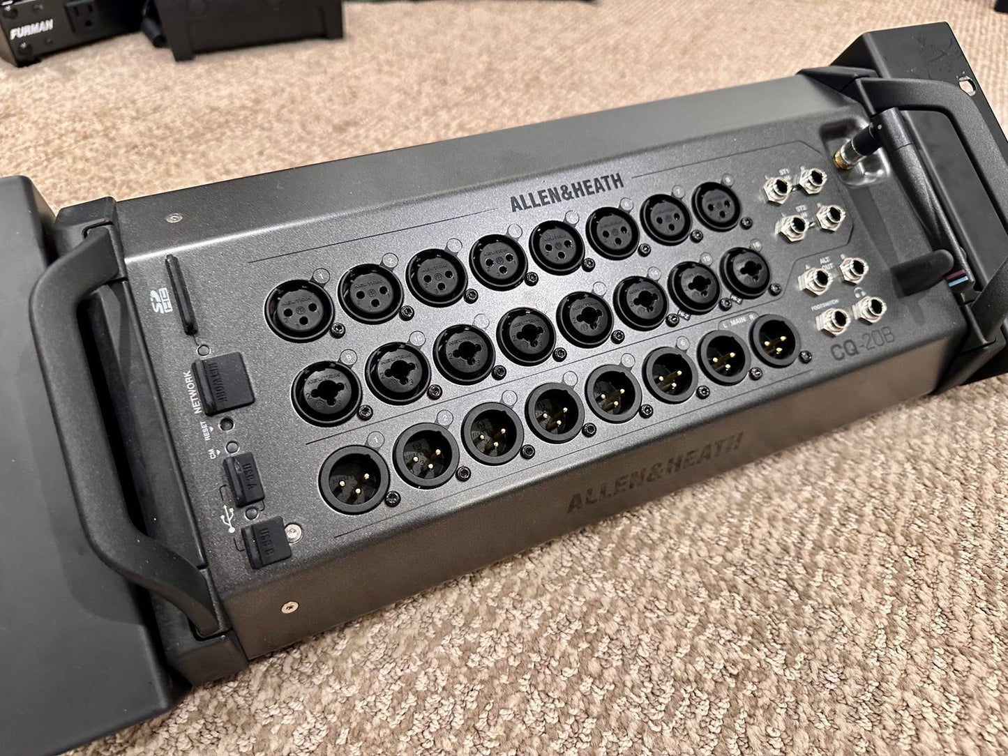 Allen & Heath CQ-20B 16-Channel Rackmount Digital Mixer