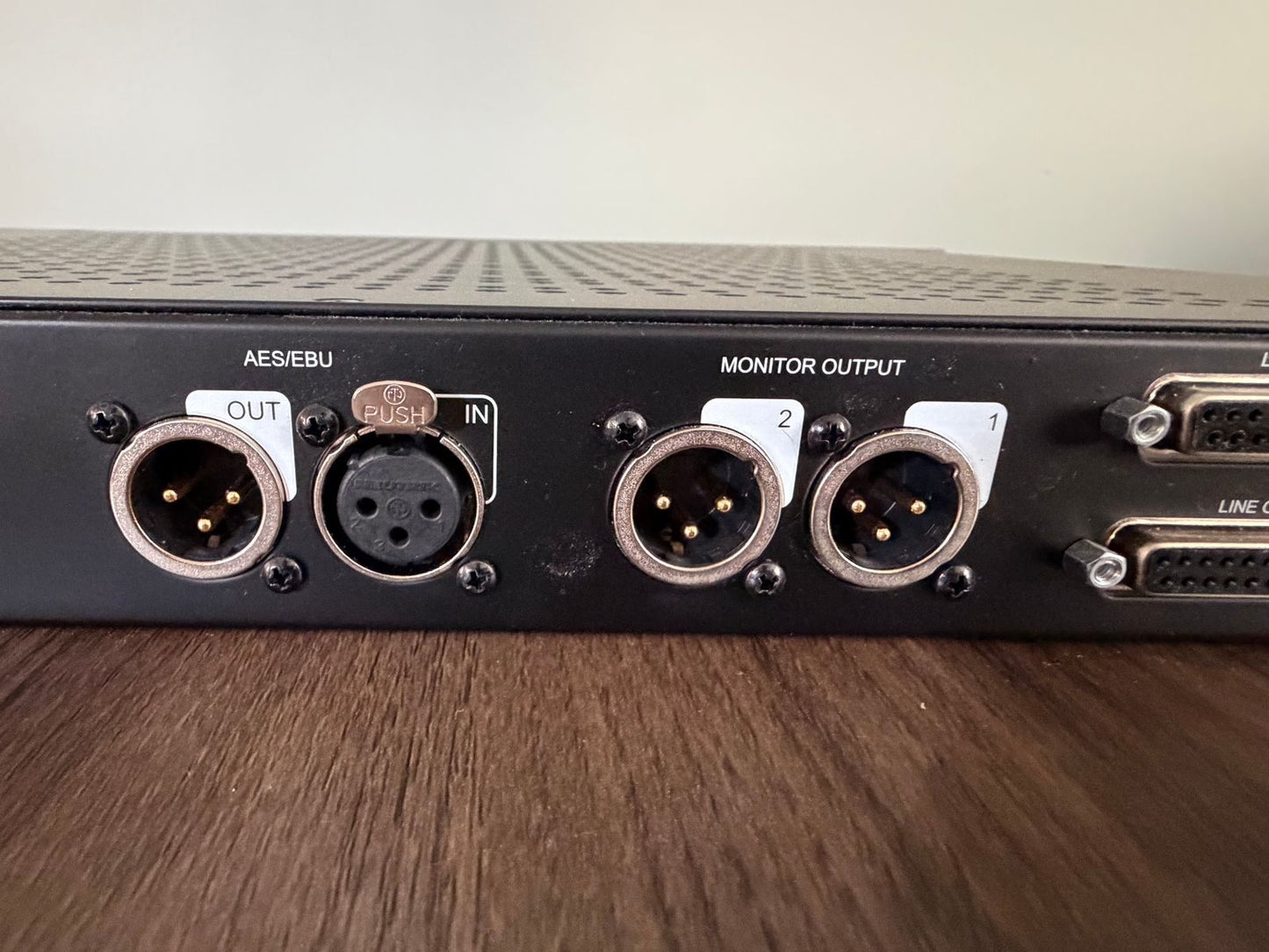 Universal Audio Apollo x16 Thunderbolt 3 Audio Interface 2018 - Present - Black