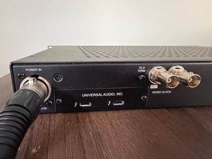 Universal Audio Apollo x16 Thunderbolt 3 Audio Interface 2018 - Present - Black