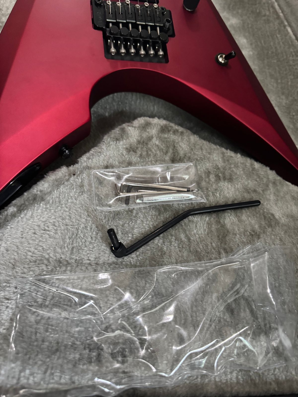 ESP LTD Arrow-1000 2021 - Present Candy Apple Red Satin
