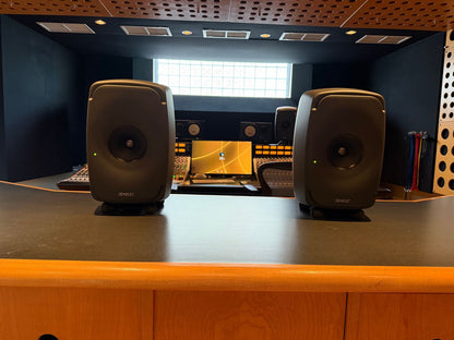 Genelec 8351B SAM 3-Way Powered Coaxial Studio Monitor (Pair) 2019 - 2021 - Black