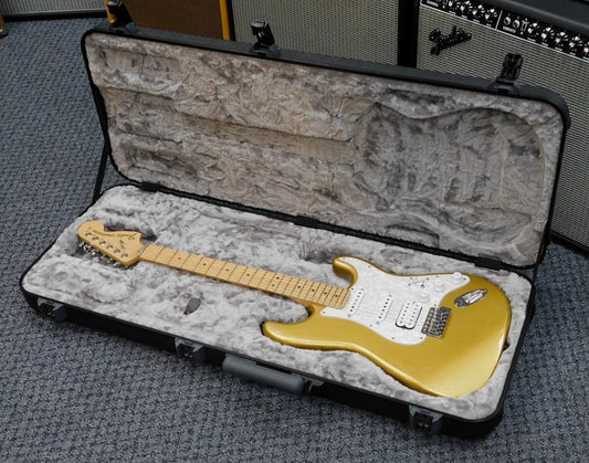 2006 Fender FSR American Special HSS Stratocaster Electric Guitar w/ Case! VERY NICE!!!