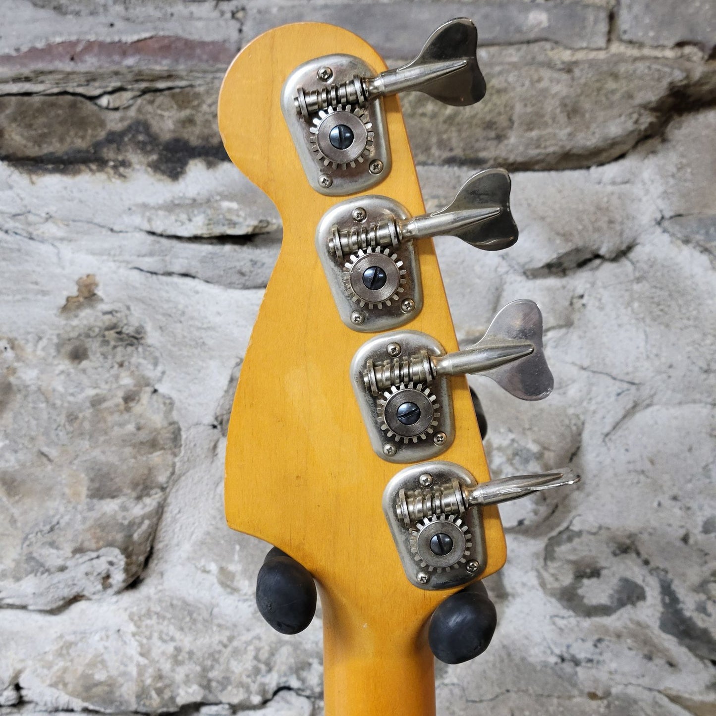1975 Fender Musicmaster Bass - Daphne Blue