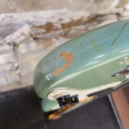 1975 Fender Musicmaster Bass - Daphne Blue