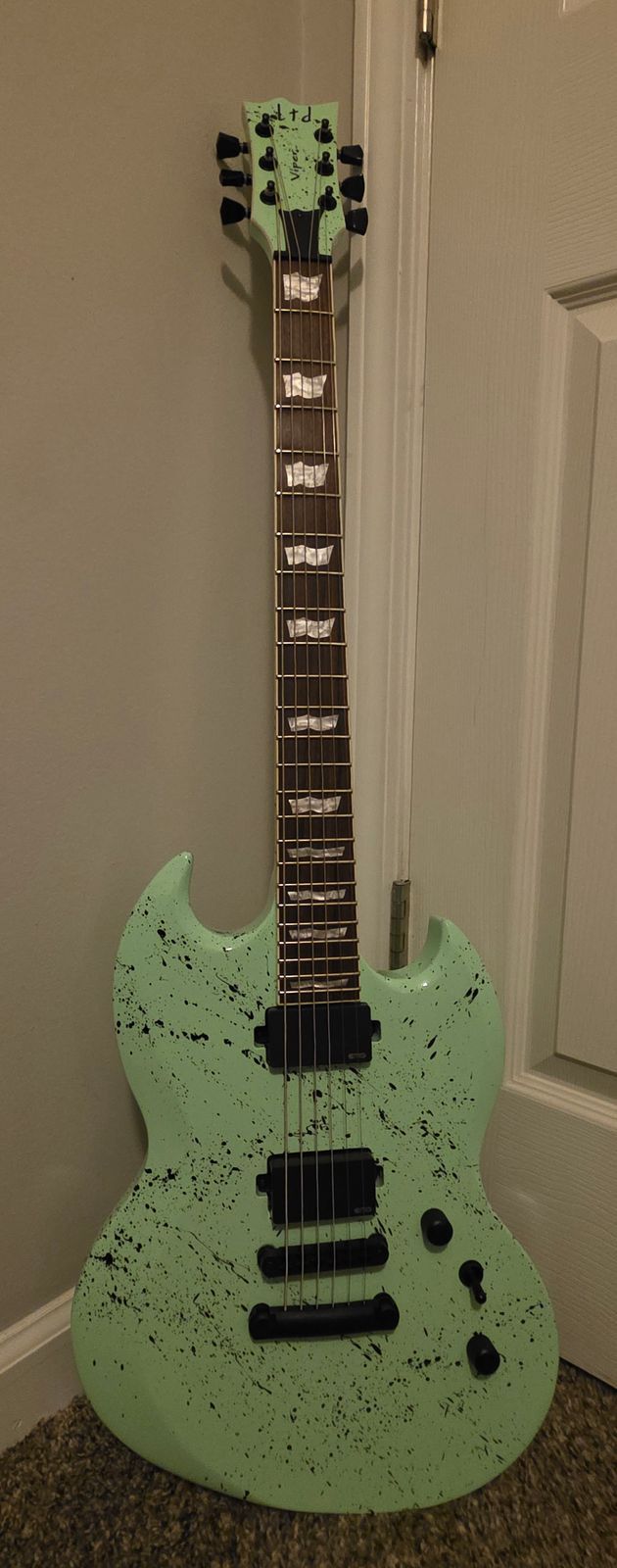 ESP LTD Viper-400 Baritone Custom Finish- Modified