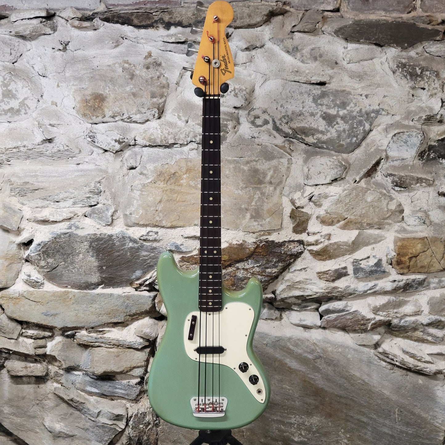 1975 Fender Musicmaster Bass - Daphne Blue
