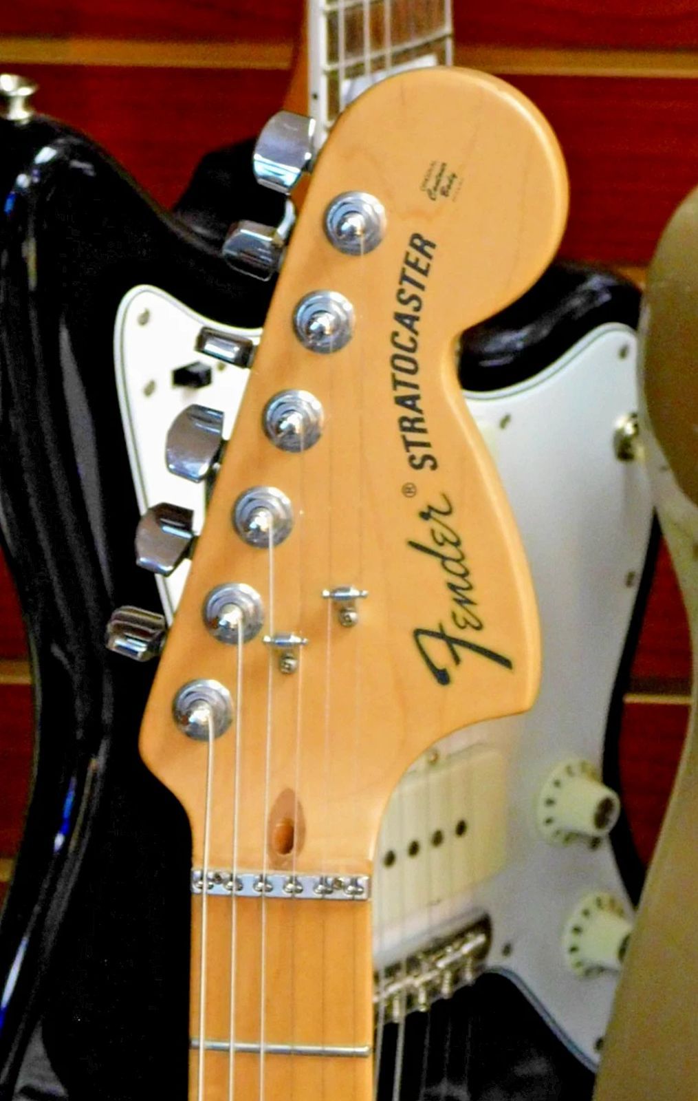 2006 Fender FSR American Special HSS Stratocaster Electric Guitar w/ Case! VERY NICE!!!